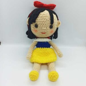 Amigurumi-Biancaneve-all'uncinetto-2